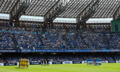 Le patron de Naples veut un nouveau stade