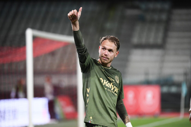 Irvin Cardona devient international