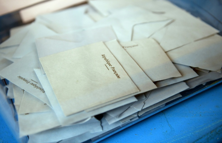 La réforme du scrutin électoral dans les communes de moins de 1.000 habitants divise ( AFP / GAIZKA IROZ )