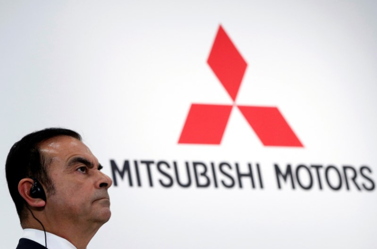 GHOSN AURA UN 3E SALAIRE AVEC LA PRÉSIDENCE DE MITSUBISHI