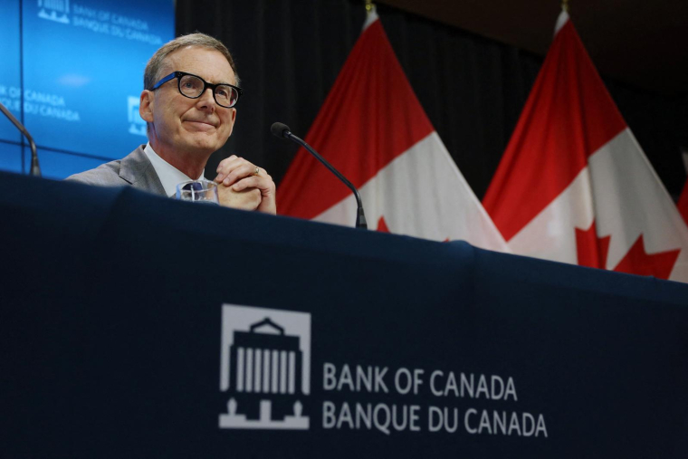 Tiff Macklem, gouverneur de la Banque du Canada, lors d'une conférence de presse à l'auditorium de la Banque du Canada à Ottawa, le 12 juillet 2023. ( AFP / DAVE CHAN )