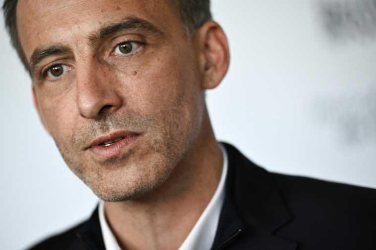 Le leader de Place publique, Raphaël Gluscksmann, à Cléon le 2 octobre 2026 ( AFP / Guillaume SALIGOT )