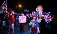 LES MANIFESTATIONS SE MULTIPLIENT ALORS QUE LE DÉPOUILLEMENT SE POURSUIT