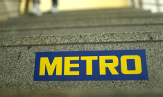 METRO GRIMPE EN BOURSE, EP GLOBAL MONTE ENCORE AU CAPITAL