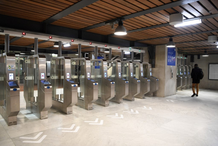 ( AFP / BERTRAND GUAY )