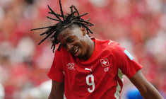 Une révélation du Mondial rejoint l'Angleterre