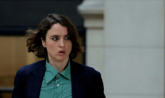 Adèle Haenel au tribunal pour le procès du cinéaste Christophe Ruggia pour agressions sexuelles sur l'actrice, à Paris le 23 janvier 2026 arrives after a break to attend the appeal trial of French film director Christophe Ruggia for allegedly sexually assaulting Adele Haenel when she was under 15 and he was in his mid to late 30s, six years after her allegations launched France's #MeToo movement, at the Paris Courthouse in Paris on January 23, 2026. The appeal trial of filmmaker Christophe Ruggia, who is on trial on charges of sexual assault on actress Adele Haenel between the ages of 12 and 14, resumes on January 23, 2026, after the Paris Court of Appeal had postponed it in December 2025. ( AFP / GEOFFROY VAN DER HASSELT )