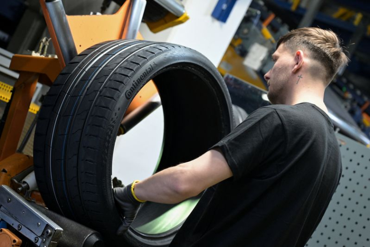 Ligne de production de Continental AG à l'usine de Korbach