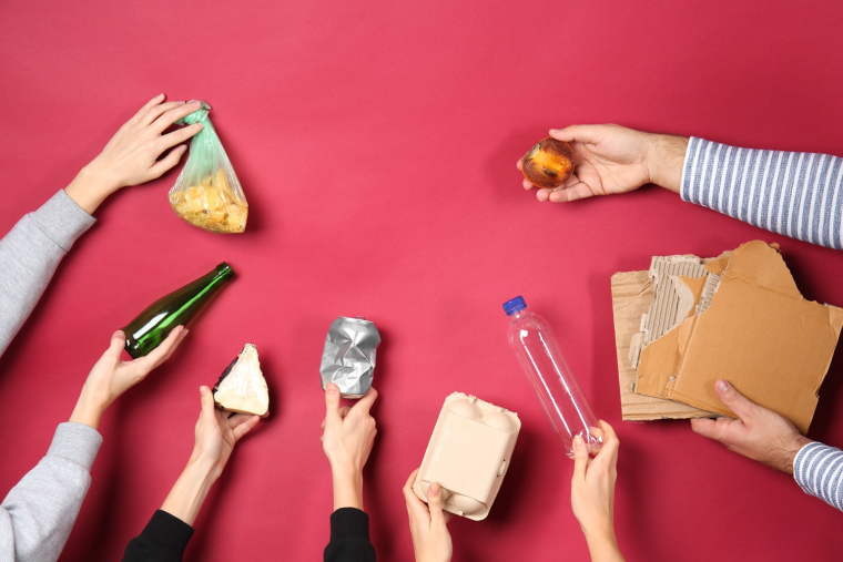 Pr&egrave;s de 69 % des d&eacute;chets contenus dans nos poubelles grises ne devraient pas s&rsquo;y trouver. (cr&eacute;dit: Adobe Stock)