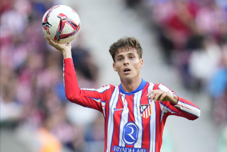 Rodrigo Riquelme change de crémerie