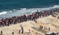 Gaza: des milliers de personnes marchent vers le nord après l'annonce du cessez-le-feu