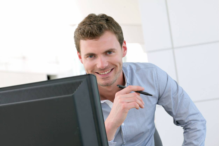 La résiliation simplifiée des contrats, 3 clics et puis s'en va !-iStock-Goodluz