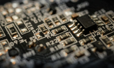 Depuis quelques jours, le secteur progresse nettement en Bourse. (crédit : Skitterphotos)