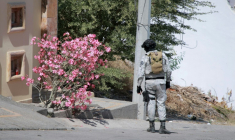 Un soldat de la Garde nationale en poste à Culiacan, la capitale de l'Etat du Sinaloa dans l'ouest du Mexique, le 7 avril 2025. ( AFP / Iván Medina )