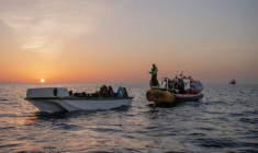 Photo d'archives des membres d'équipage du navire de sauvetage des ONG "Ocean Viking"