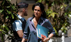 FRANCE: ENQUÊTE SUR DES ACCUSATIONS DE VIOL VISANT LA SECRÉTAIRE D'ETAT CHRYSOULA ZACHAROPOULOU