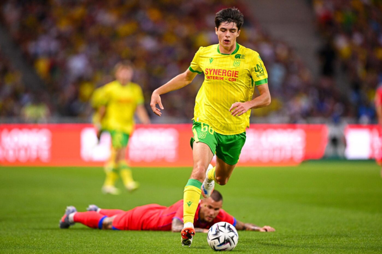 Des petits nouveaux sélectionnés chez les Espoirs, trois joueurs de Premier League convoqués