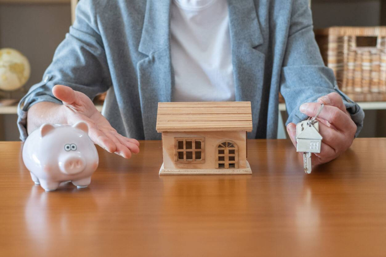 Vendre ou louer son bien avant la retraite : quel arbitrage selon votre patrimoine ? / iStock.com - Nanci Santos