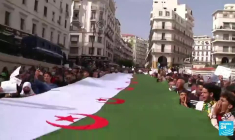 Algérie : trois opposants arrêtés à deux jours des élections législatives