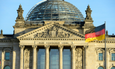 Une cyberattaque remet en question la sécurité des communications au Bundestag, chambre basse du parlement allemand ( AFP / John MACDOUGALL )