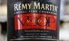 ( GETTY IMAGES NORTH AMERICA / MARIO TAMA )