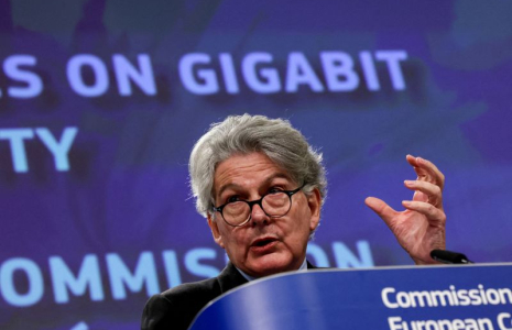 Le commissaire européen chargé du marché intérieur et de l'industrie Thierry Breton