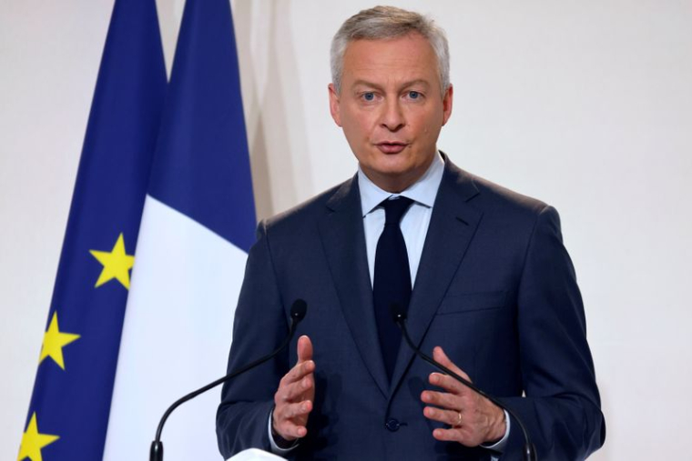 LE MAIRE DIT POUVOIR GARANTIR LA SURVIE D'AIR FRANCE, SELON BLOOMBERG TV