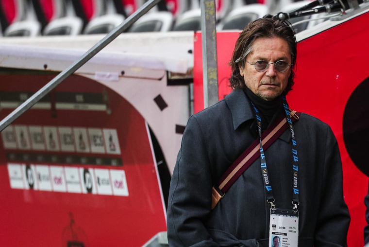 « Elle parlait lingerie » : le dérapage sexiste d'un commentateur pendant Paris FC-OM