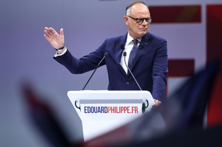 Edouard Philippe, candidat du parti Horizons à la présidentielle, lors d'un meeting de campagne à Paris, le 5 juillet 2026 ( AFP / SIMON WOHLFAHRT )