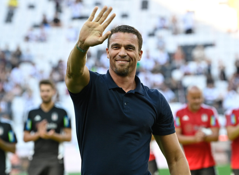 Un ancien Strasbourgeois sur un banc en Championship