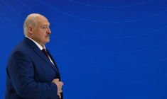 Alexandre Loukachenko à Bichkek, au Kirghizstan, le 27 novembre 2025. ( AFP / VYACHESLAV OSELEDKO )