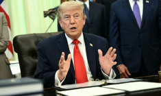 Le président américain Donald Trump dans le Bureau ovale de la Maison Blanche, le 11 juin 2026 à Washington ( AFP / Kent NISHIMURA )