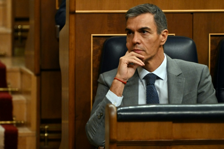 Le Premier ministre espagnol Pedro Sánchez à Madrid le 2 octobre 2026 ( AFP / JAVIER SORIANO )