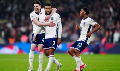 L'Angleterre enchaîne, Reece James régale !