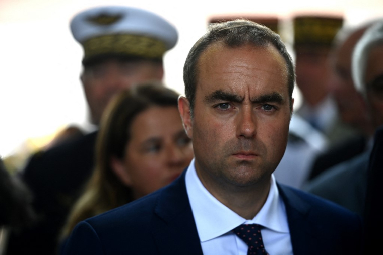 Sébastien Lecornu à Liboure, le 3 juillet 2025. ( AFP / CHRISTOPHE ARCHAMBAULT )