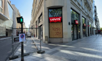 14-Juillet et PSG: les Champs-Elysées se préparent, aucun rassemblement "toléré"
