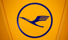 ALITALIA: LUFTHANSA OFFRE 250 MILLIONS D'EUROS POUR LA FLOTTE, 6.000 SALARIÉS