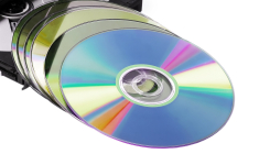 Vers une disparition du DVD et du Blu-ray (Crédits photo : Shutterstock)