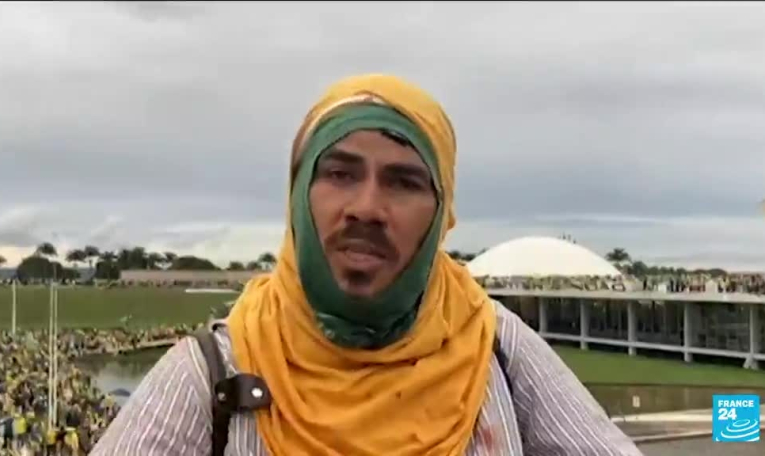 Brésil : à Brasilia, saccage de lieux de pouvoirs par des militants pro-Bolsonaro