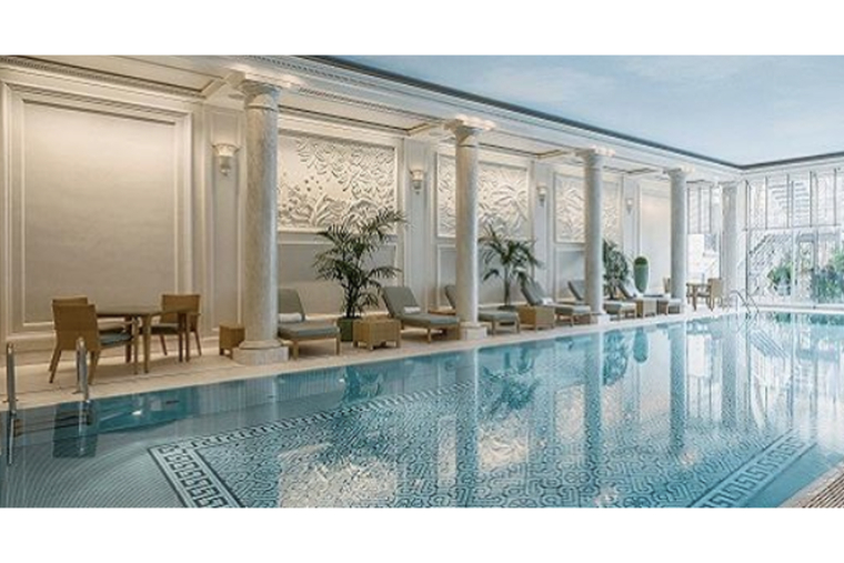 Tour d'horizon des plus beaux bassins de la capitale. Crédit photo : shangri-la.com