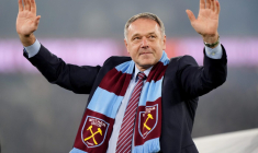 Un ancien gardien mythique de West Ham veut lutter contre le cancer sans chimiothérapie