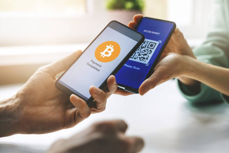Cryptomonnaies 2.0 : la loi Mica ouvre une ère sécurisée avec change en euros et paiements en magasin / iStock.com - ronstik