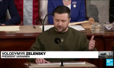 Zelensky devant le Congrès américain : L'aide est "un investissement" et "pas de la charité"