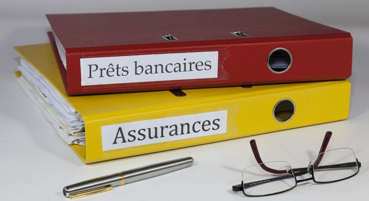 Un particulier souscrivant un emprunt immobilier peut trouver une assurance emprunteur plus compétitive que celle proposée par sa banque. (© DR)
