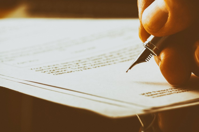 Assurance vie : les points clés pour bien rédiger la clause bénéficiaire (Crédit photo: Fotolia)