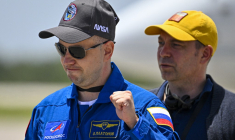 Le cosmonaute russe Oleg Platonov, à Cap Canaveral (Floride), le 26 juillet 2025 ( AFP / MIGUEL J. RODRIGUEZ CARRILLO )