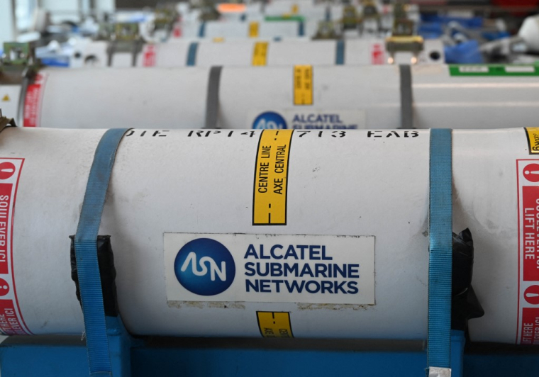 ( AFP / DENIS CHARLET )