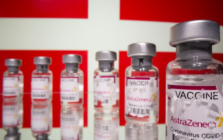 LE DANEMARK SIGNALE DEUX NOUVEAUX CAS DE CAILLOTS SANGUINS APRÈS UNE VACCINATION ASTRAZENECA
