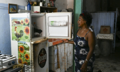 Arminda de la Cruz, dans son appartement de La Vieille Havane, à Cuba, le 18 mai 2026 ( AFP / YAMIL LAGE )