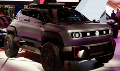 La voiture électrique Renault 4 présentée au salon de l'automobile